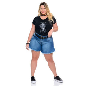 Seja Autêntica e Moderna com a Blusinha Plus Size - Vivax Look