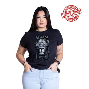 Seja Autêntica e Moderna com a Blusinha Plus Size - Vivax Look